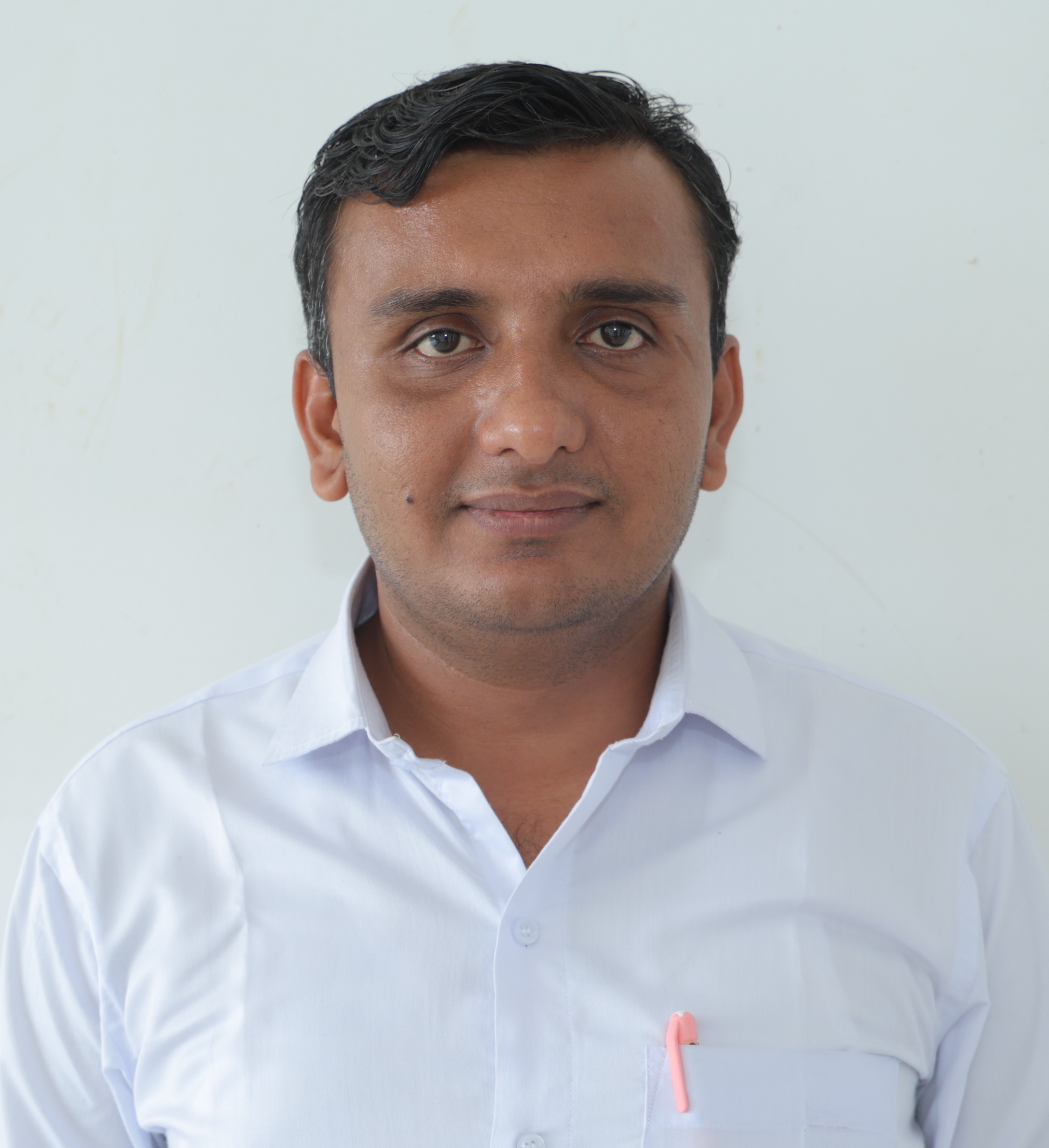 ડો. પ્રકાશકુમાર જી. સુથાર