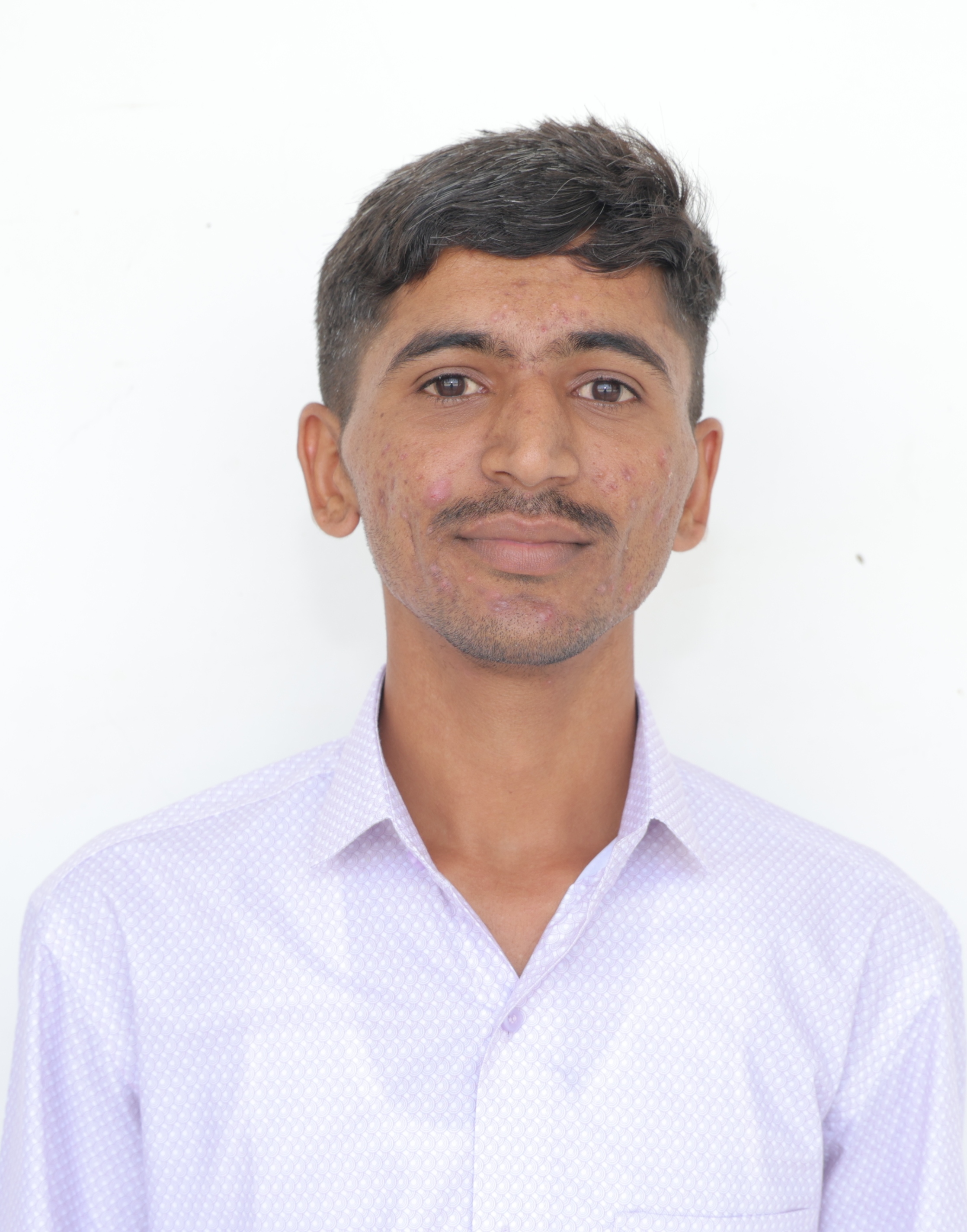 અશ્વિનભાઈ જી.  ચૌધરી